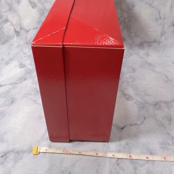 Mac Cosmetics Gift Set,Red Collector Empty Box and Pink Sheer Mesh Pouch,2pc-NEW - Picture 5 of 11